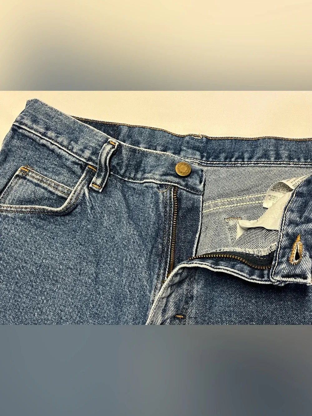 Wrangler Cowboy Cut Denim Shorts Men's Size 30 Vintage 90s Western Dad Jorts
